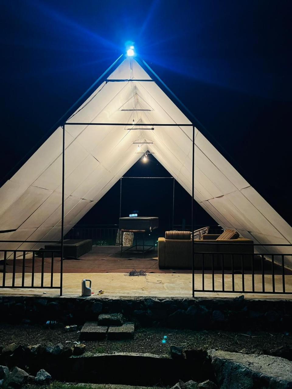 Готель Basecamp - Яла Екстер'єр фото
